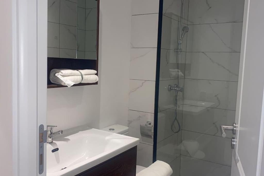 New Luxury Apartment 5 Min Casablanca Mohammed V Airport Екстериор снимка